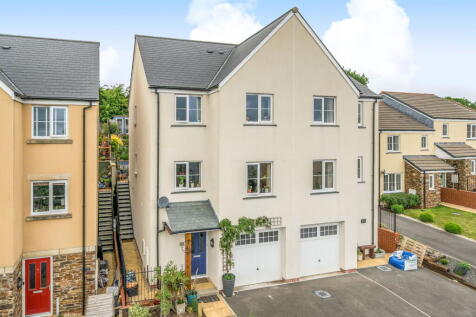 Buzzard Rise, St. Anns Chapel, Gunnislake, PL18