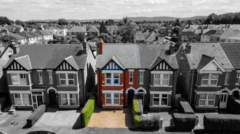 Central Road, Gloucester, GL1 5BU