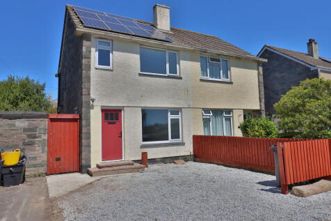 Grenfell Avenue, Saltash