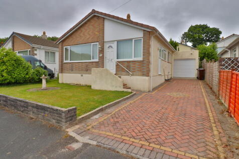 Churchtown Vale, Saltash, PL12 4AN