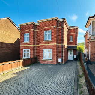 Howard Street, Gloucester, GL1 4UR