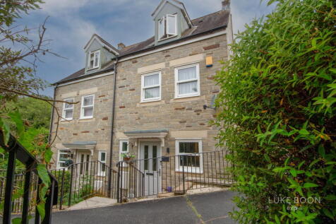 Dartmoor View, Saltash, PL12 6WF