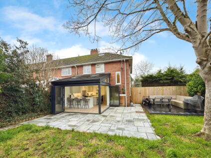 Hillyfield Road, Exeter, EX1 3NA