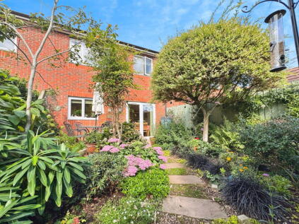 Tokesen Drive, Exeter, EX4 8FT