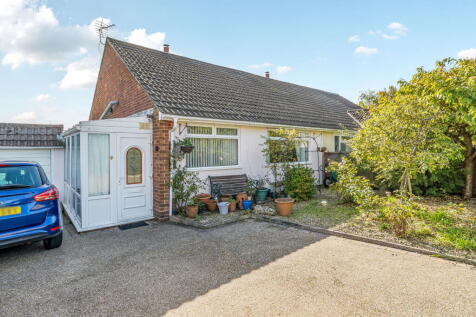 Bradley Close, Warminster BA12 8BW