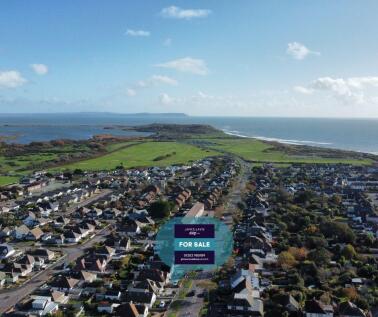 Broadway, Hengistbury Head, Bournemouth, BH6 4EQ