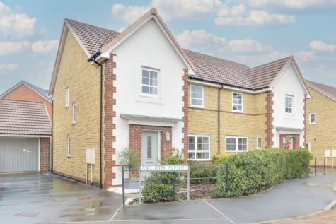 Asquith Avenue, Melksham, Wiltshire, SN12 7GY