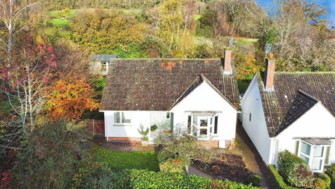 St. Georges Close, Dunster