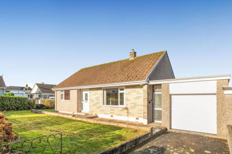 Trelawney Road, Callington, PL17