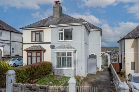Merafield Road, Plympton, PL7 1SH