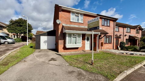 Gillards Close, Rockwell Green, Wellington, TA21 9DX