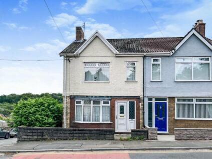 Machen - 3 bedroom semi-detached house for sale
