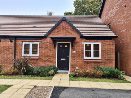 Hewitt Close, The Pavilions, Kenilworth, CV8 1GY