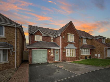 Ironstone Close, St. Georges, Telford, TF2