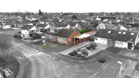 Caspian Way, Wheaton Aston