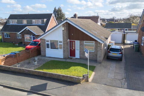 Garden Drive, New Waltham, Grimsby, DN36 4LR