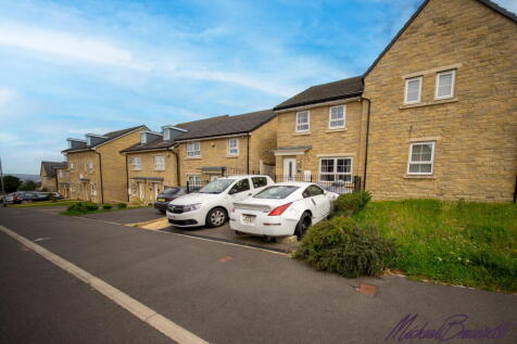 Rambing Walk, Clayton, Bradford, BD14 6FD