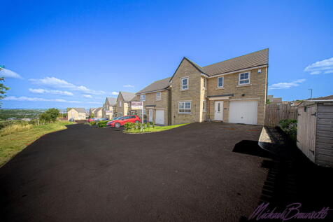 Pipit View, Clayton, Bradford, BD14 6FB