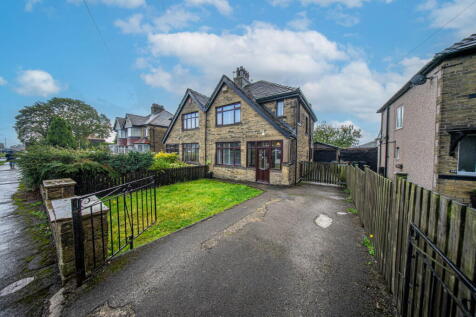 Reevy Road, Bradford, BD6 3QE