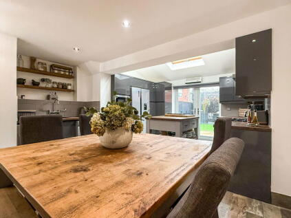 Halecroft Park, Kingswood, Hull, East Riding of Yorkshire, HU7 3GQ