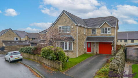 Oakhall Park, Thornton, Bradford, BD13 3QW