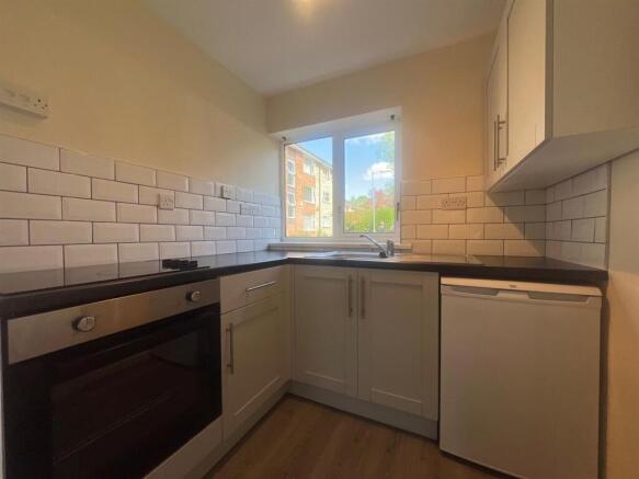 aston kitchen.jpg