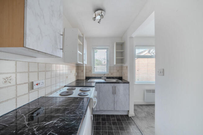 1317904-14-685ec5...