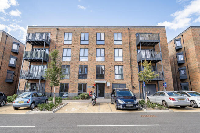 1353188-19-68d153...