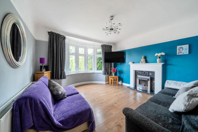 1284491-7-6840480...