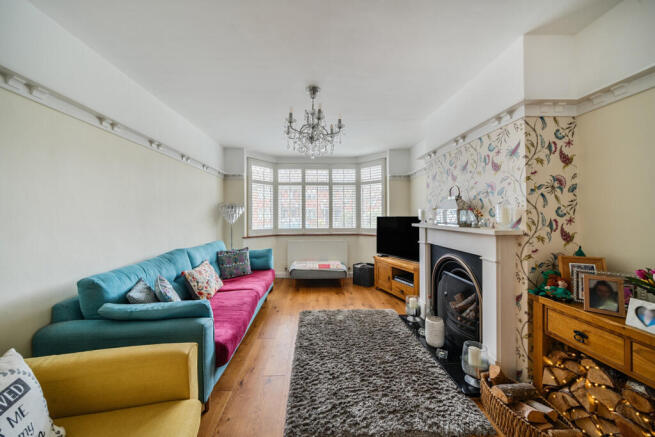 1332665-1-688ca77...