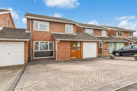 Three Acres, Denmead