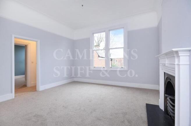 Flat 5, 12 Teignmouth Road - Reception.jpg