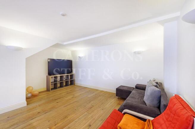 Villiers Road  (4).jpg