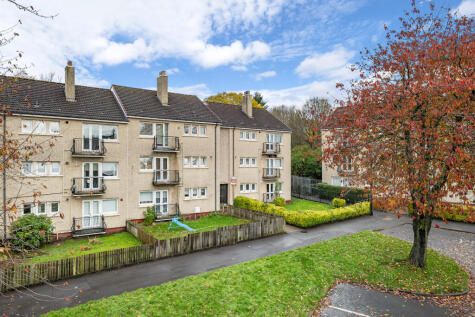 Flat 2/2, 85 Riddrie Knowes, Riddrie, Glasgow, G33