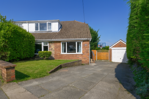 Hill Top Walk, Ormskirk, Lancashire, L39