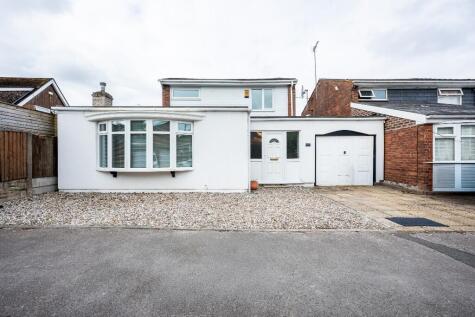 Millrose Close, Skelmersdale, Lancashire, WN8
