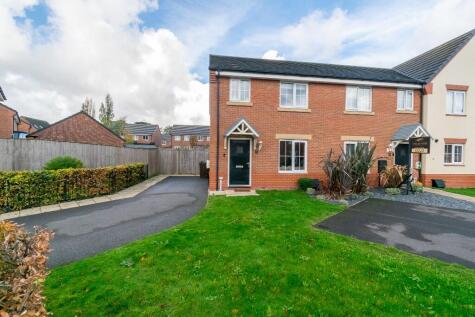 High Grove Park, Ormskirk, Lancashire, L40