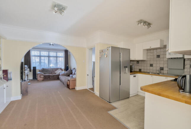 1343733-8-68b0ab4...