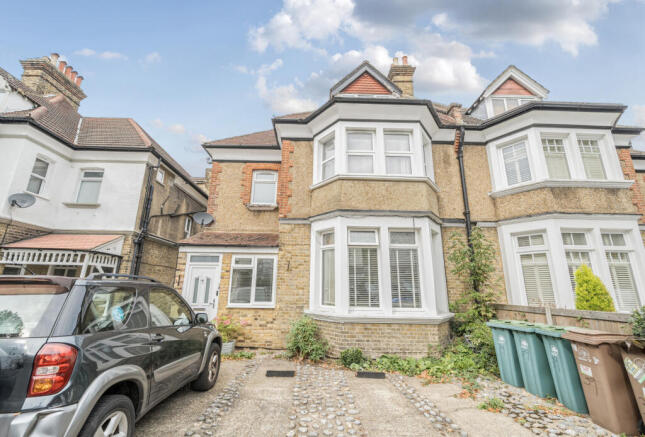 1362175-1-68de894...