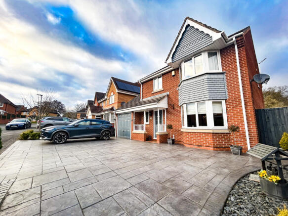 Spacious Four-Bedroom Detached Executive Home ¿