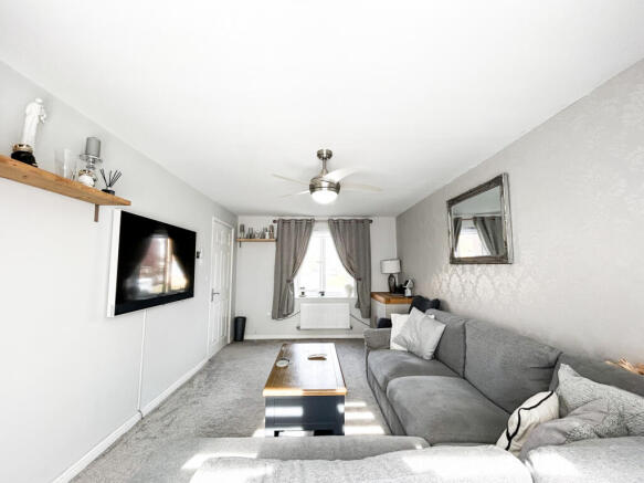 Stunning Four-Bedroom Detached Family Home ¿ Po