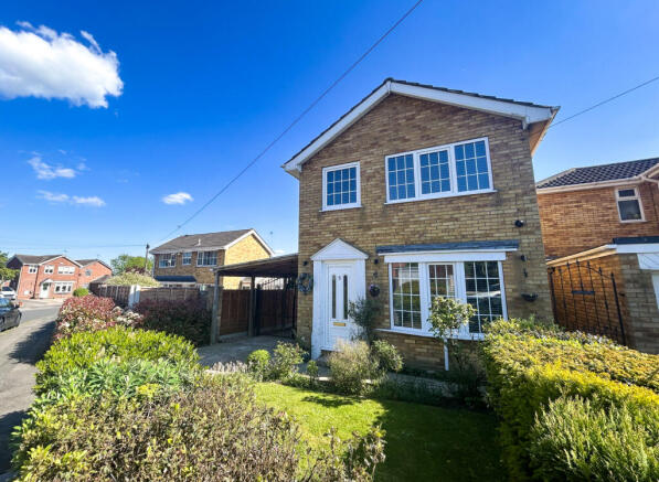 Turn-key Modern Living ¿ Renovated Three-Bedroo