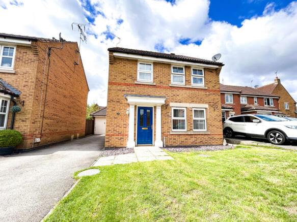 Spacious 4-Bed Detached | Timberlands ¿ No Chai