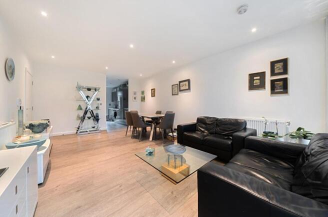 Davidson Frost-Wellings, DFW, Grafham Court, Edgwa