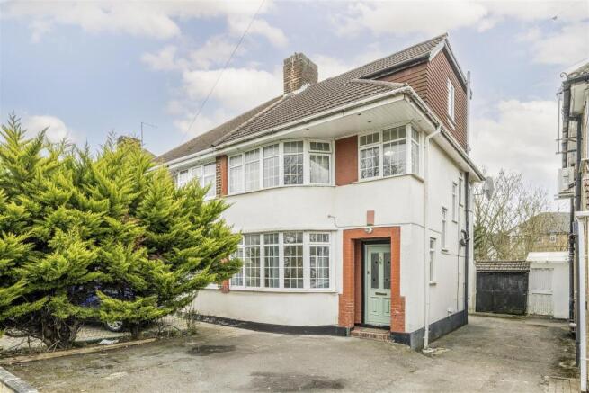 Davidson Frost-Wellings, DFW, Felbridge Avenue, St