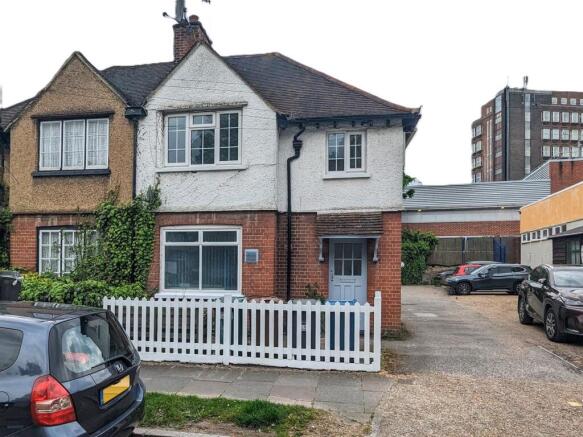 Davidson Frost-Wellings, DFW, Glebe Road, Stanmore
