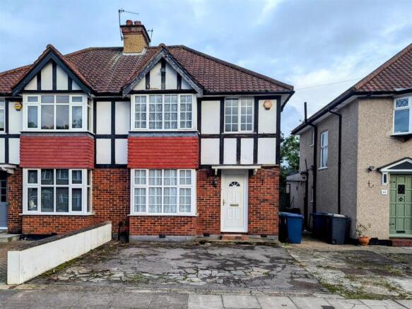 Davidson Frost-Wellings, DFW, Farm Road, Edgware, 
