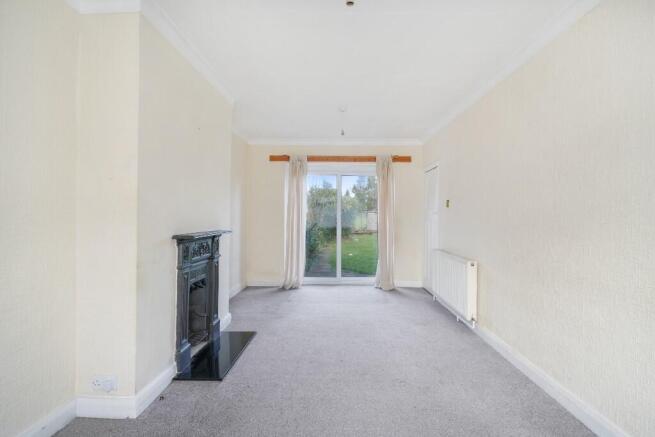 Davidson Frost-Wellings, DFW, Hiliary Gardens, Bed