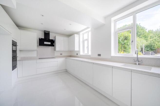 Davidson Frost-Wellings, DFW, Woodcroft Avenue, Ki