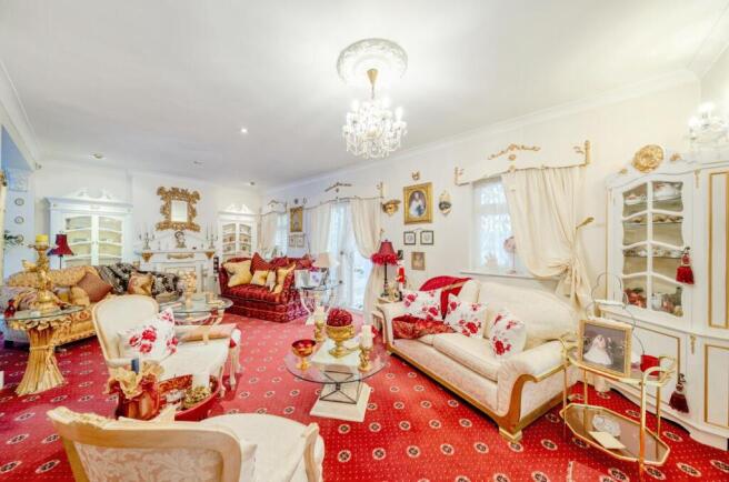 Davidson Frost-Wellings, DFW, Ashdale Grove, Stanm